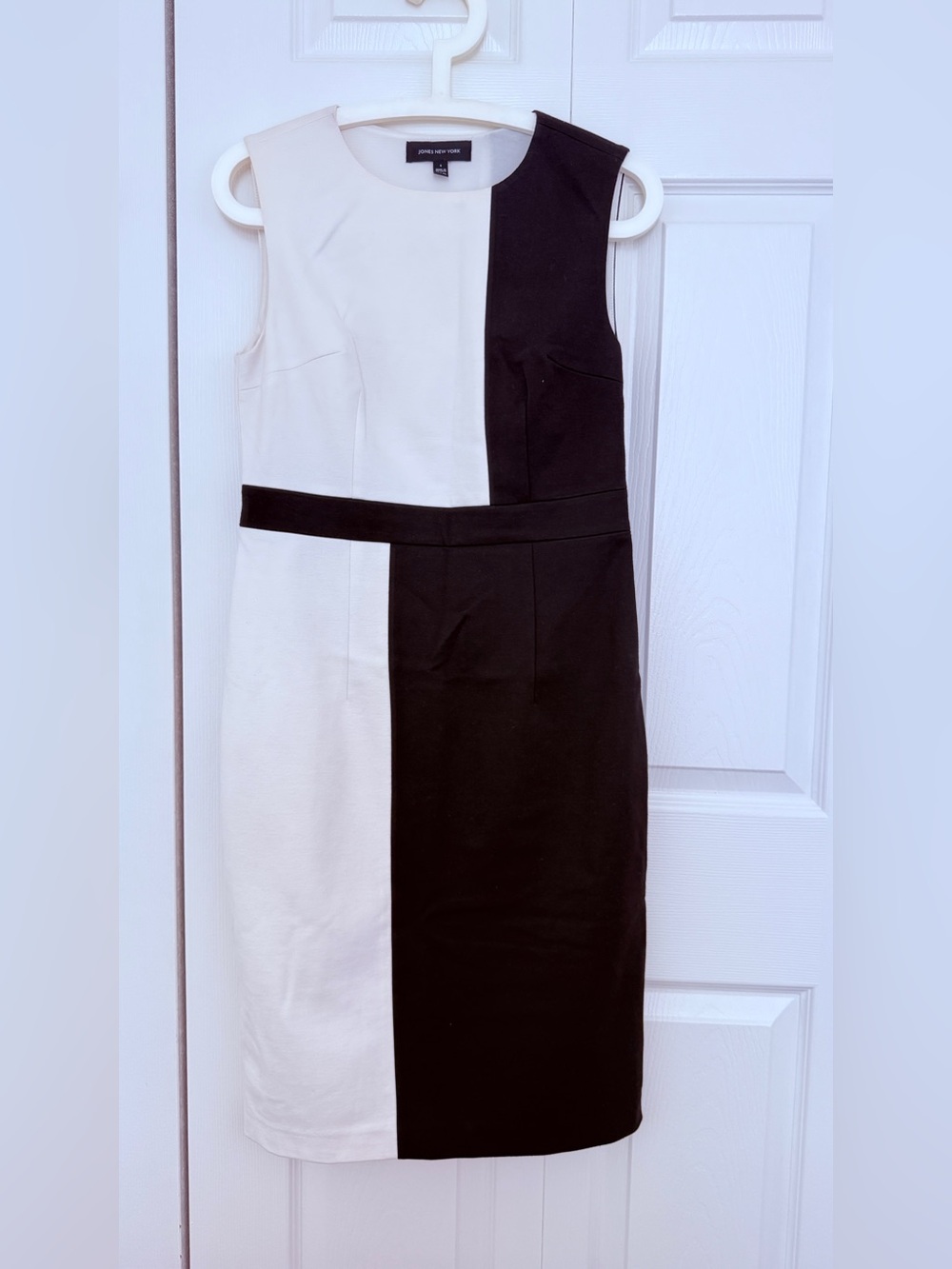 Jones New York Black & White Color Block Sheath Dress